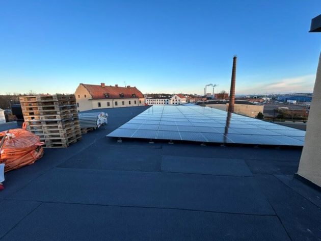 tak omläggning infastningar solceller takpapp papptak Kolberga Plåtslageri Oskarshamn